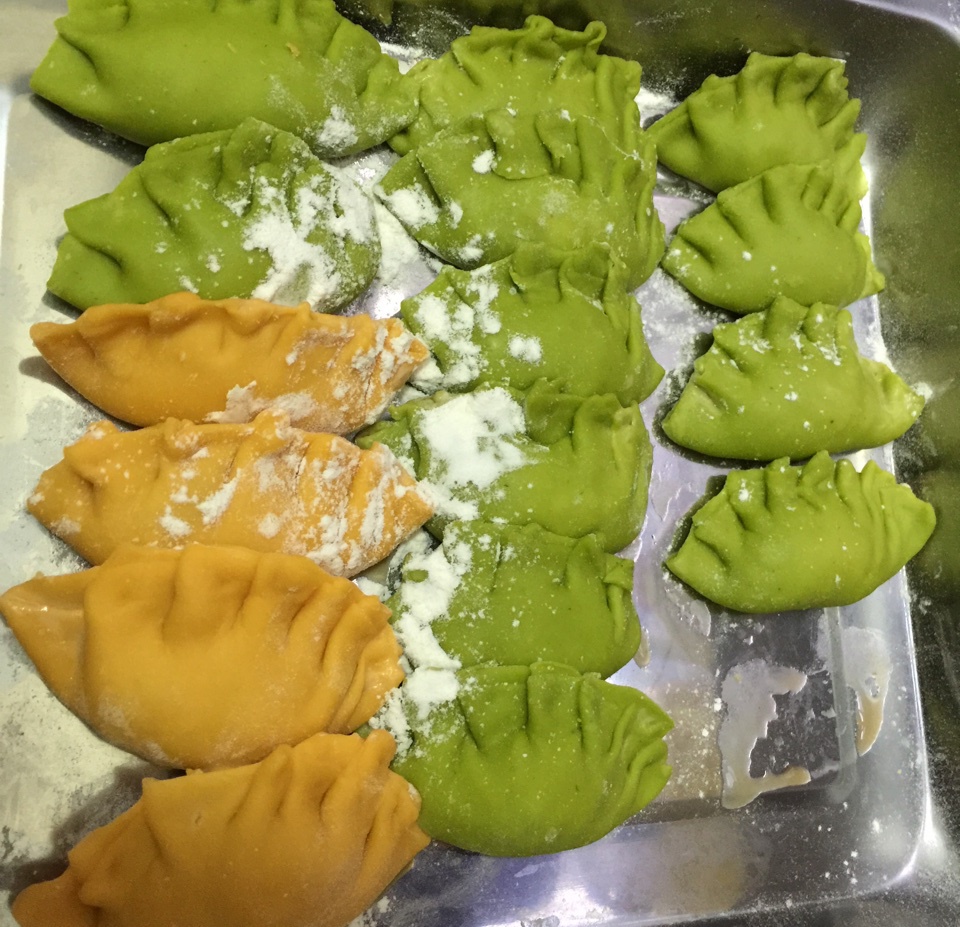 彩色水饺