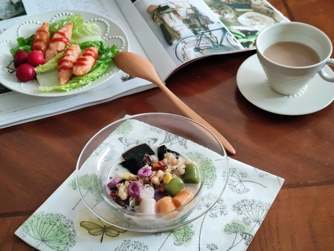 椰浆红豆芋圆烧仙草