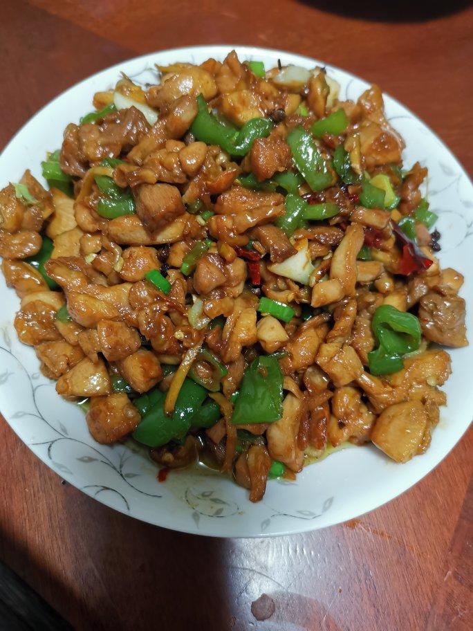 【藤椒鸡腿肉】又麻又辣又温柔的菜