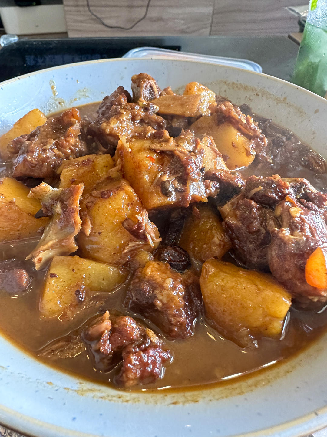 土豆炖排骨