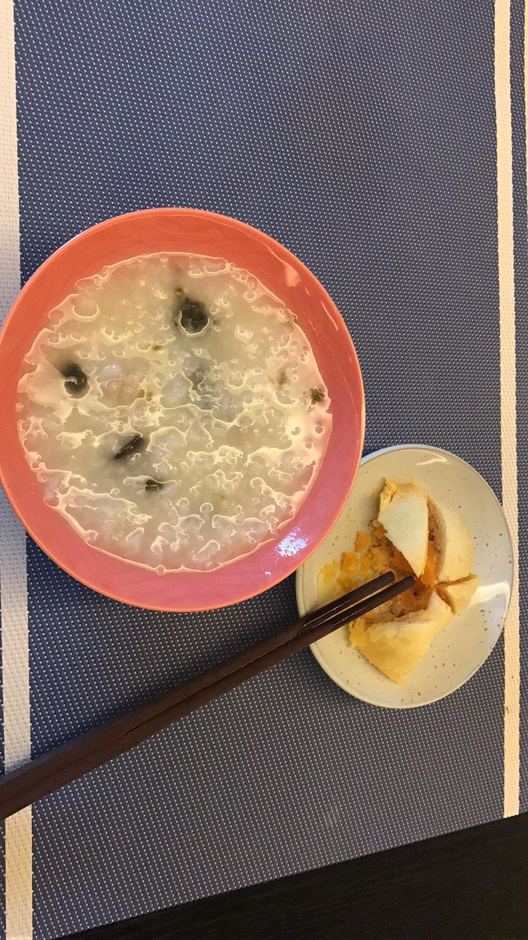 懒人版皮蛋瘦肉粥（米家电饭煲）