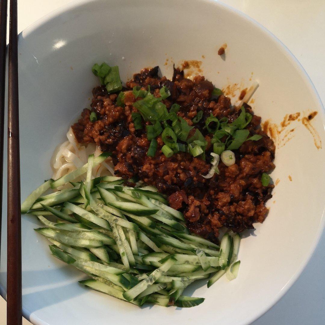 炸酱面