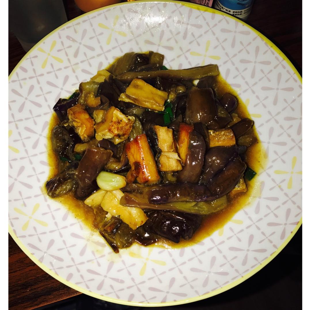 咸鱼茄子煲