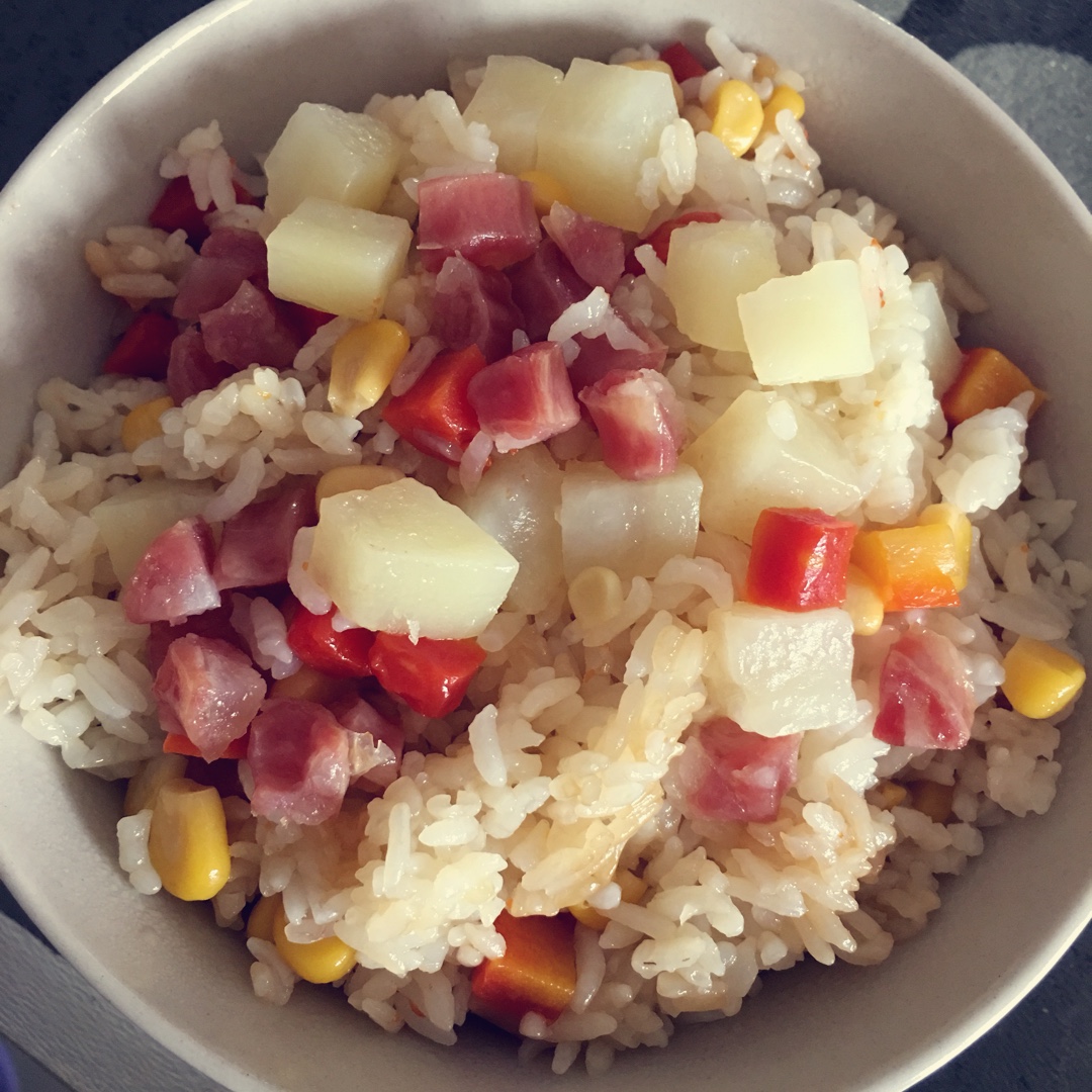 猫猫丫头_eo7x做的超快手的电饭锅腊肠焖饭