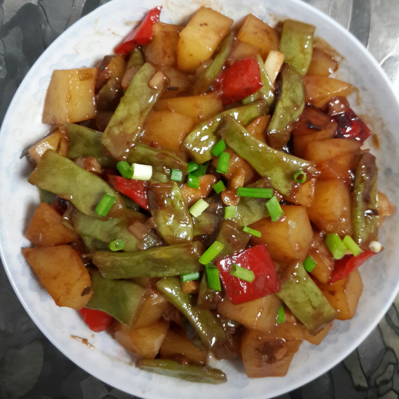 土豆炖豆角