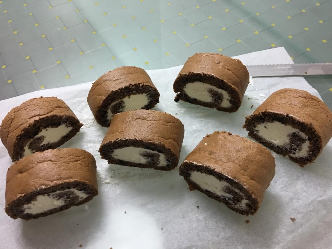 小四卷～风靡美食群的美味蛋糕卷