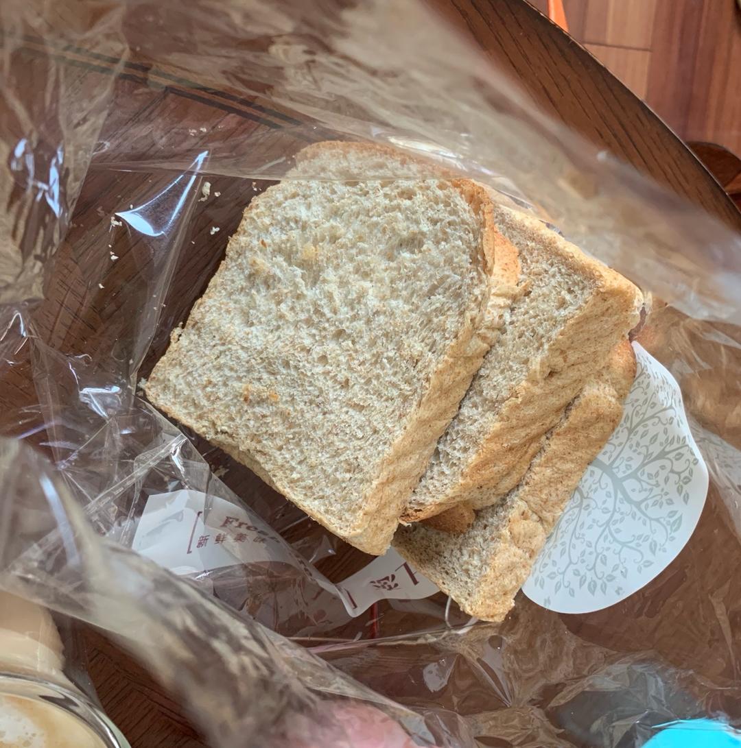 柔软拉丝的100%全麦麦片吐司（一次发酵）