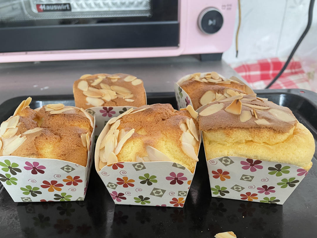 纸杯蛋糕 🧁酸奶小蛋糕   ——附视频