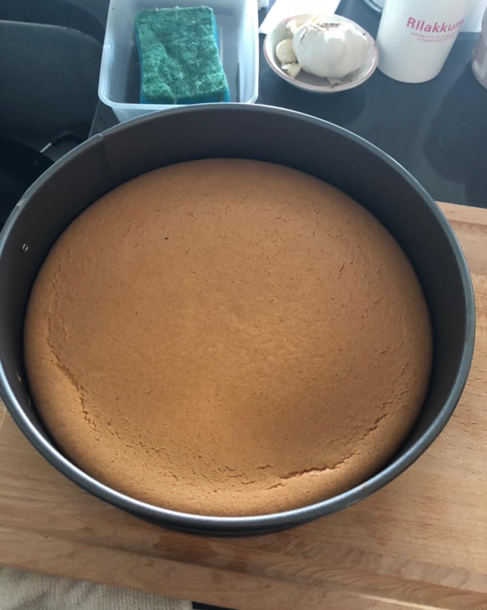 烤箱做蛋糕（戚风蛋糕的做法）