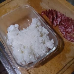 香肠菜饭的做法 步骤4