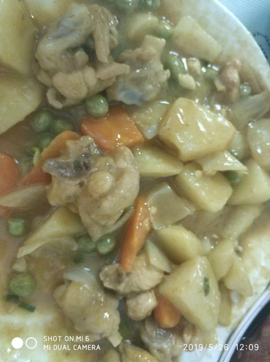 咖喱鸡肉饭
