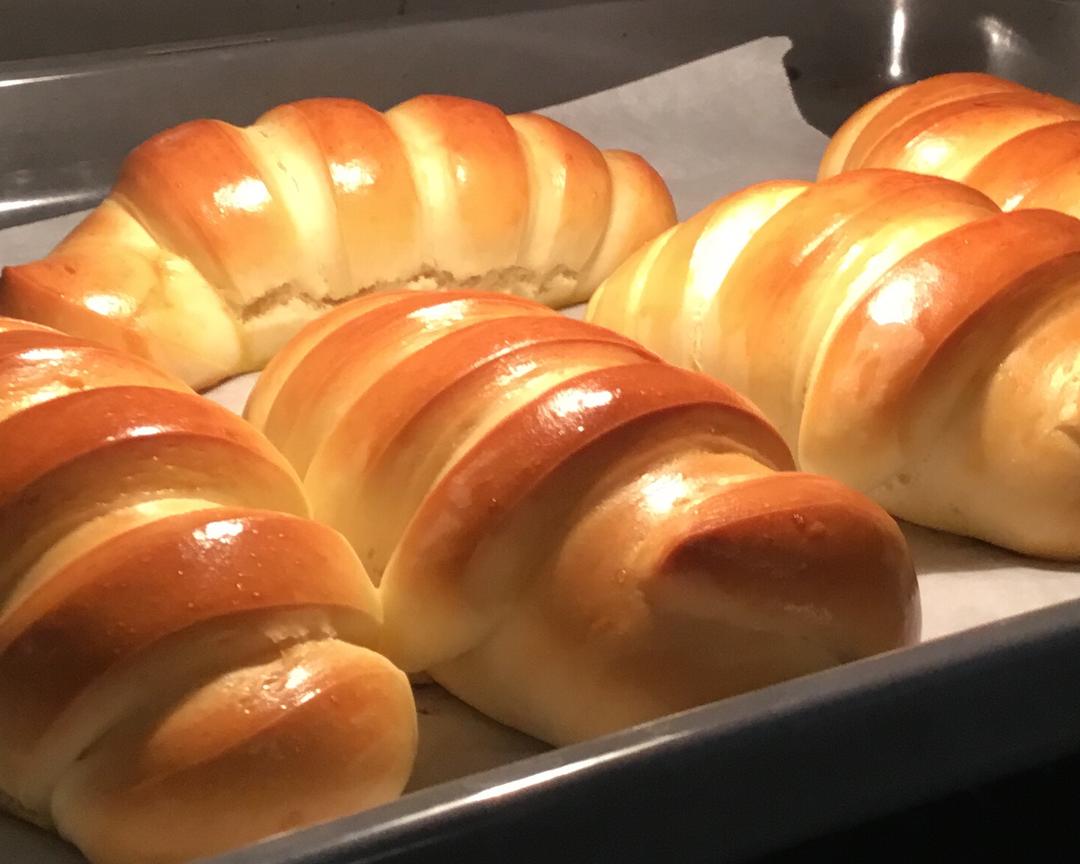 💫松软可口的毛毛虫面包🔥