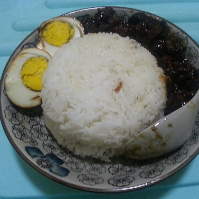 台式卤肉饭