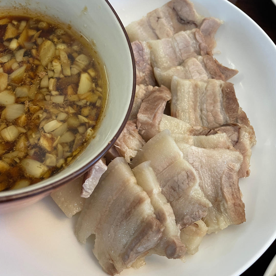 蒜泥白肉