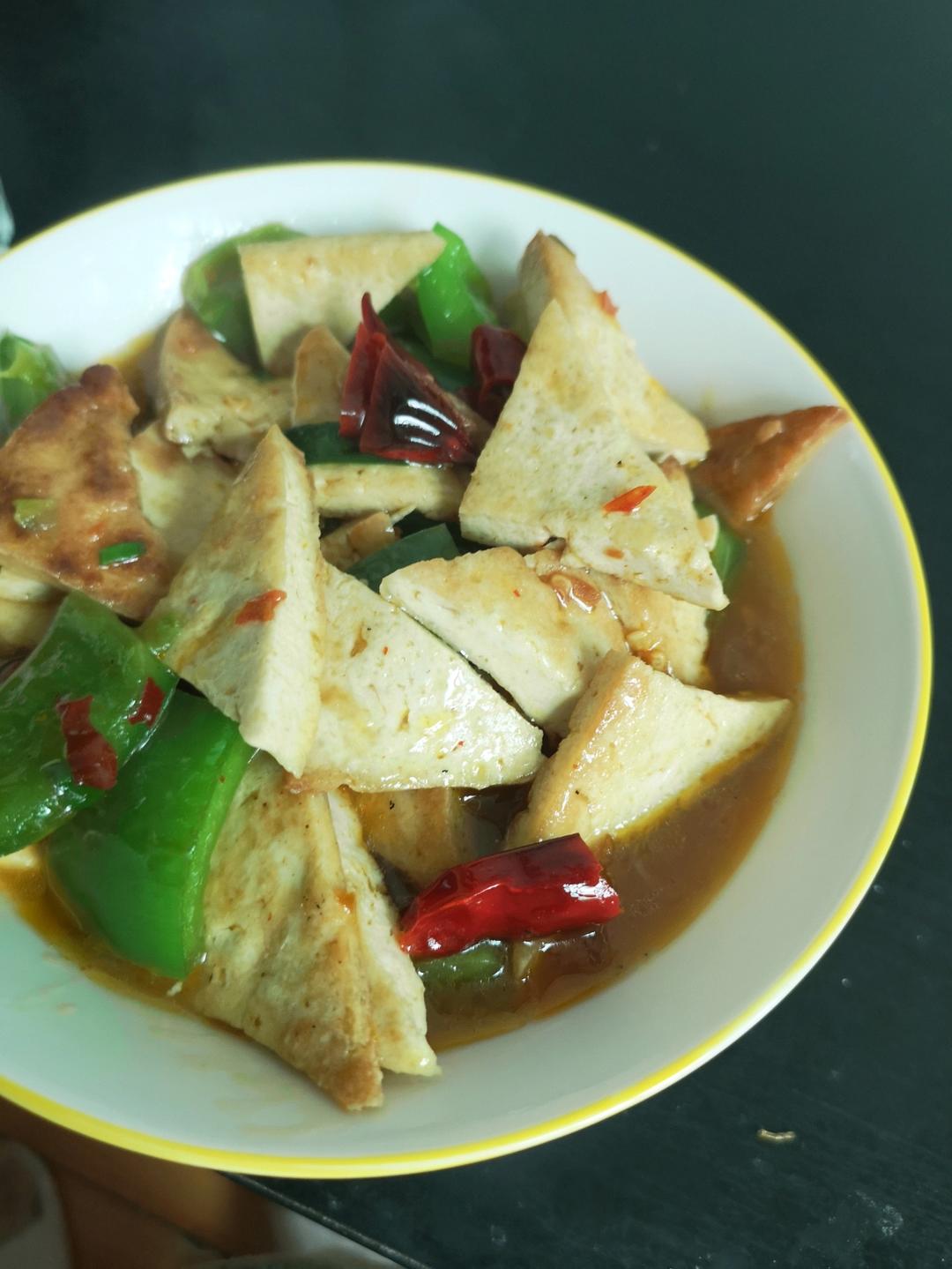 厨师长教你：“家常豆腐”的做法，唇齿留香赶紧收藏起来