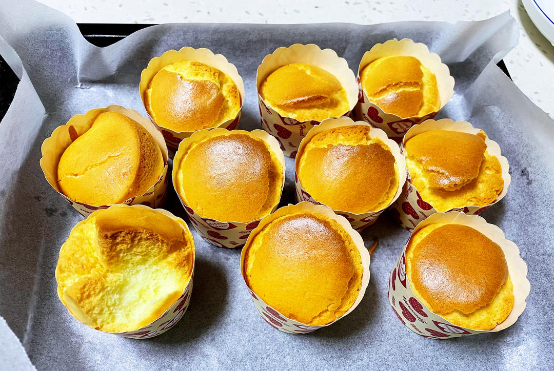 超柔软6寸戚风蛋糕(附8寸配方)零失败 超详细‼️含操作视频