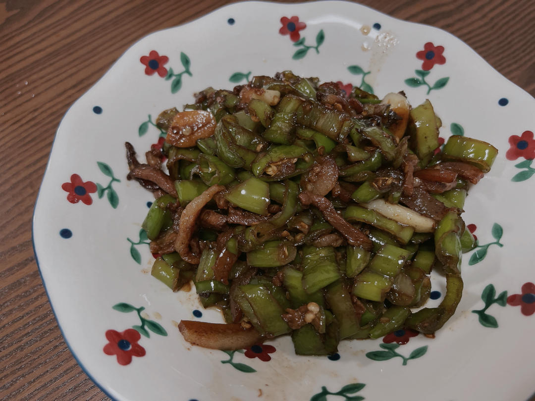 农家小炒肉【记忆中勾魂的油汤】