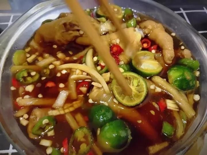【柠檬酸辣鸡爪】自制超级无敌美味的网红鸡爪
