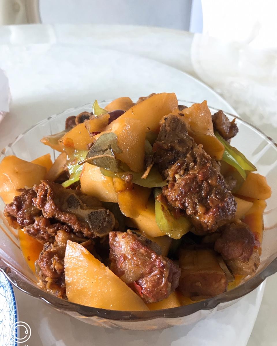 土豆炖排骨