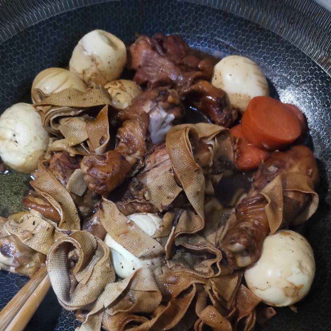 🔥好吃到飙泪的秘汁多汁蒜香鸡腿，鲜嫩到流口水。