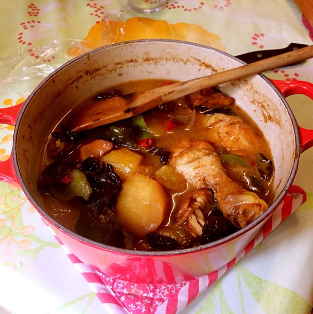 新疆沙湾大盘鸡