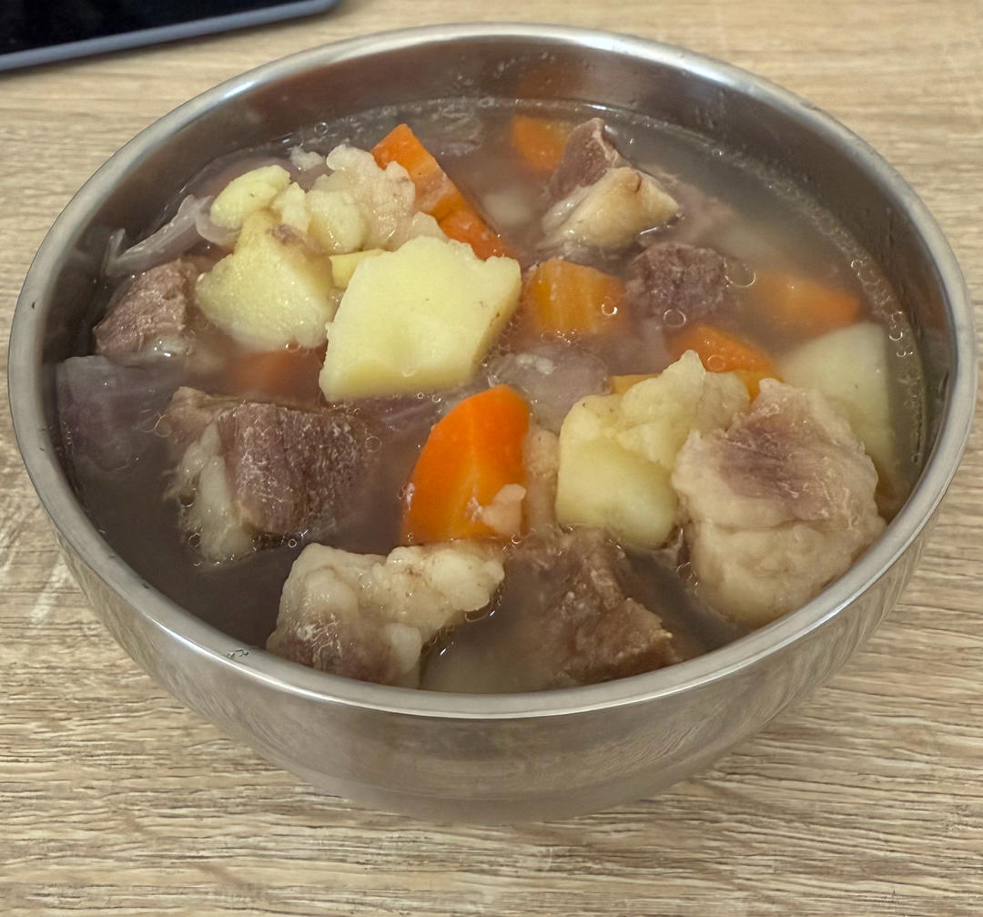 牛肉羹，忘了加面粉勾芡