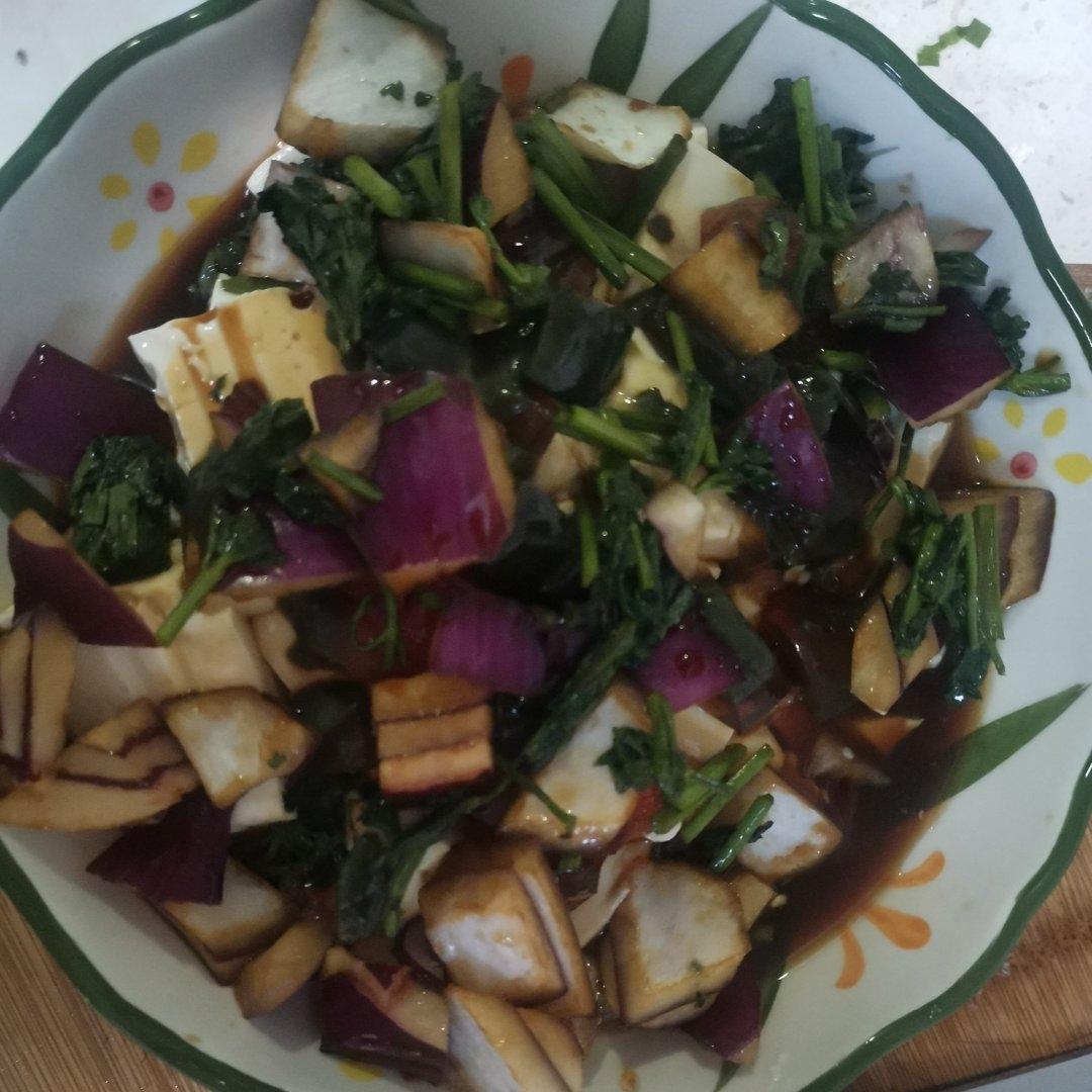 每天一道减脂餐之凉拌内酯豆腐