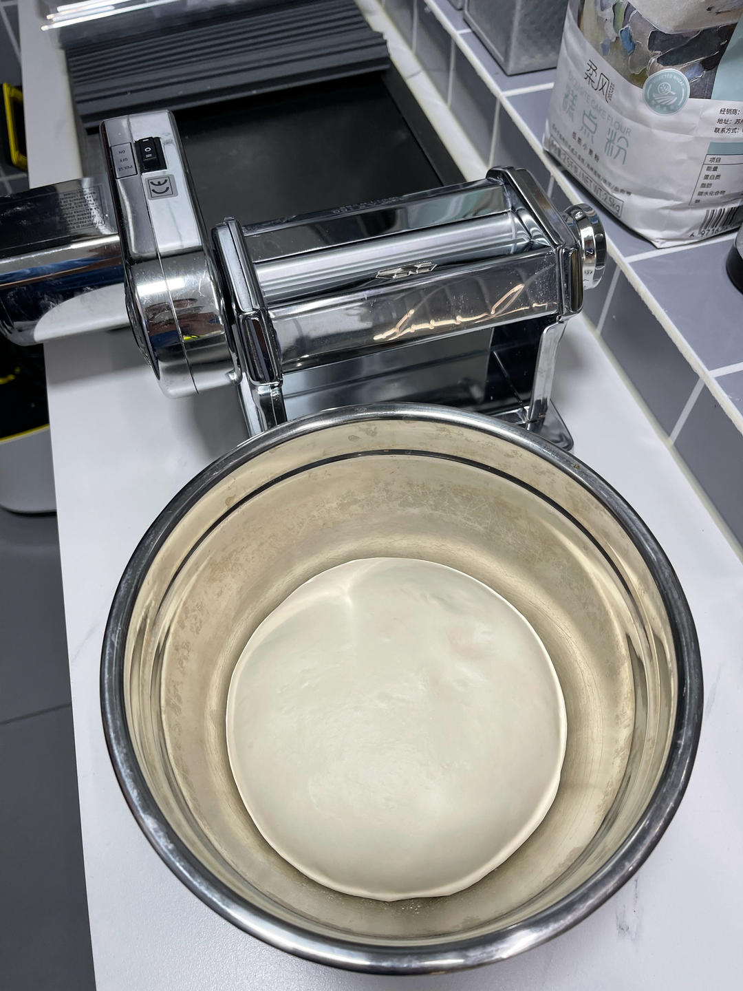 纯奶手撕吐司的做法 步骤1