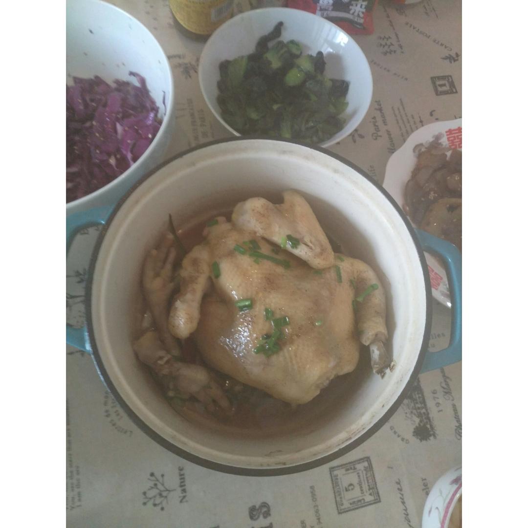 无水葱油童子鸡 (铸铁锅版)