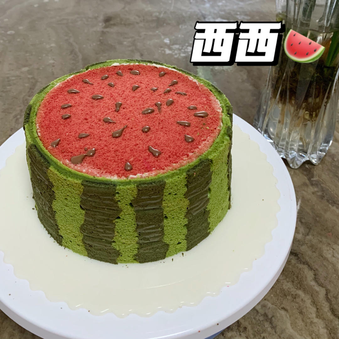 西瓜造型奶油蛋糕