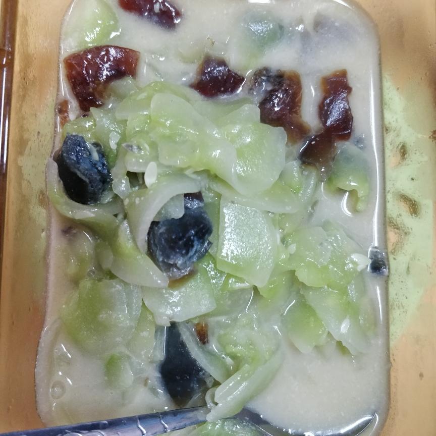 皮蛋黄瓜