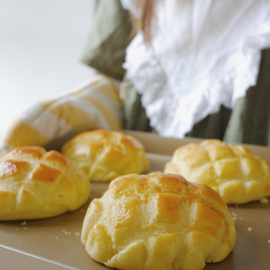 《Tinrry+》菠萝包（手揉教程）（帅帅小厨）