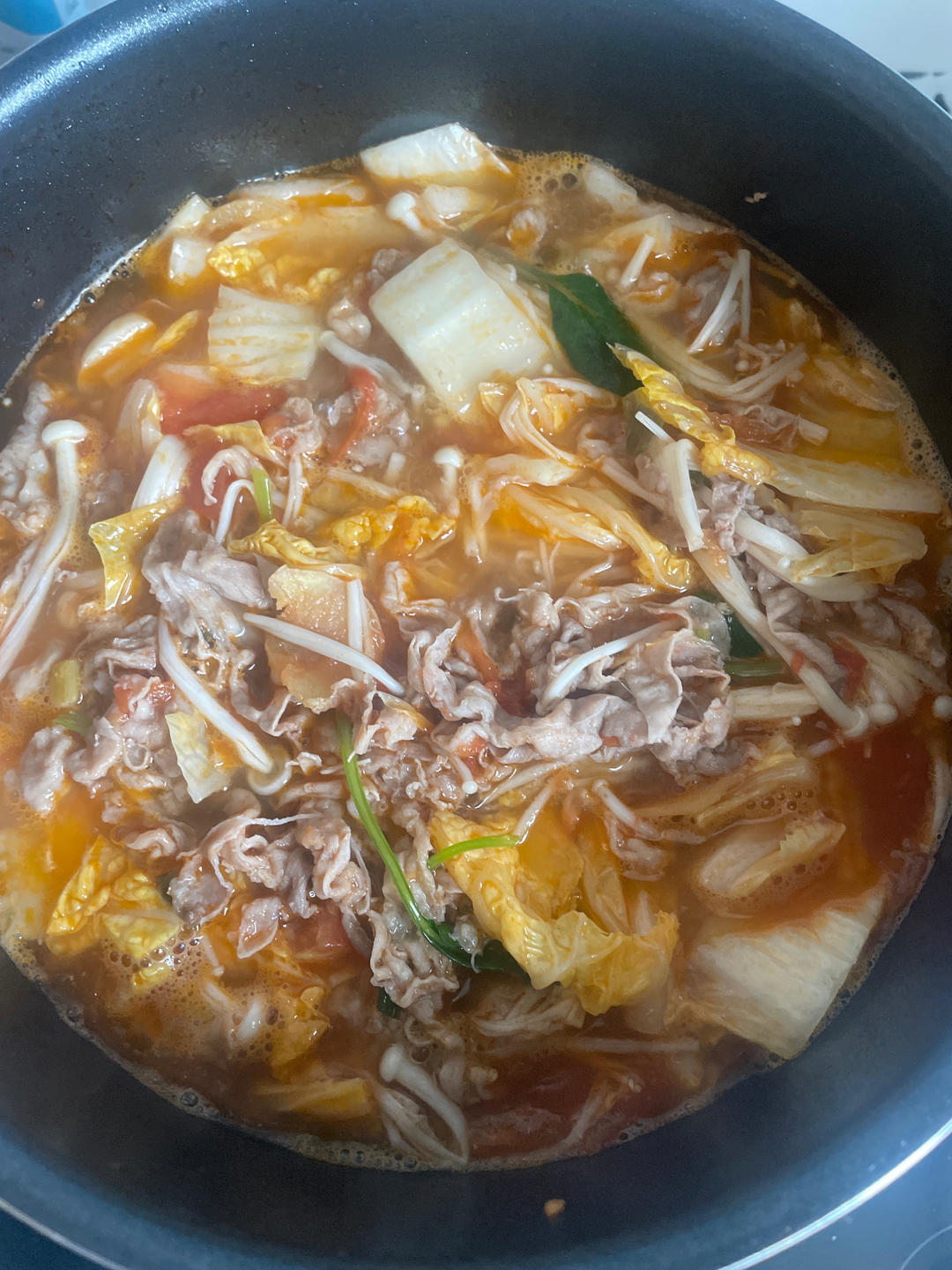番茄羊肉卷煲