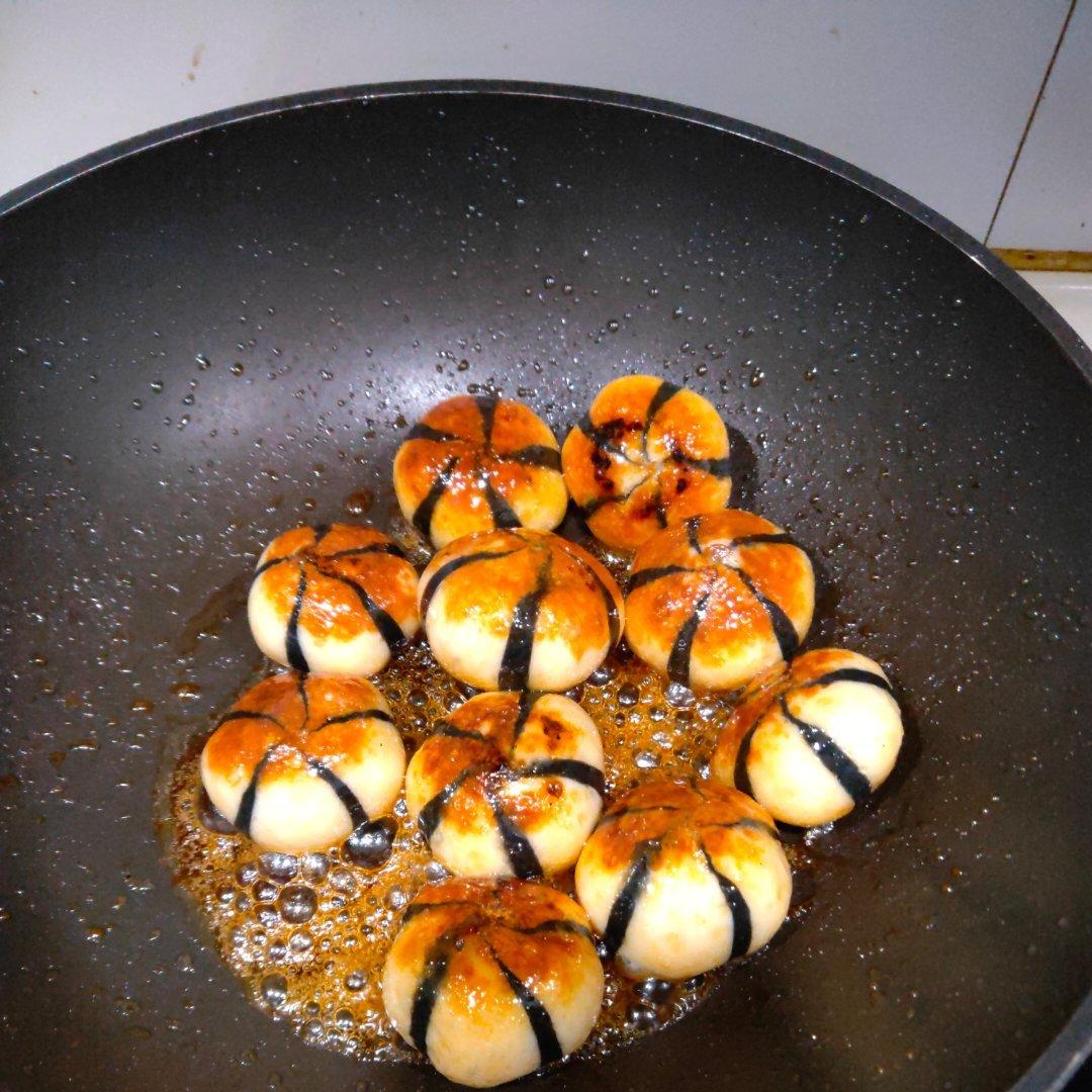 蜜汁墨鱼丸