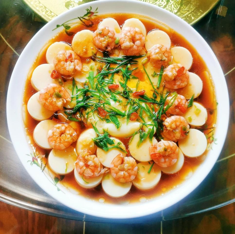 简单好吃的豆腐蒸虾仁