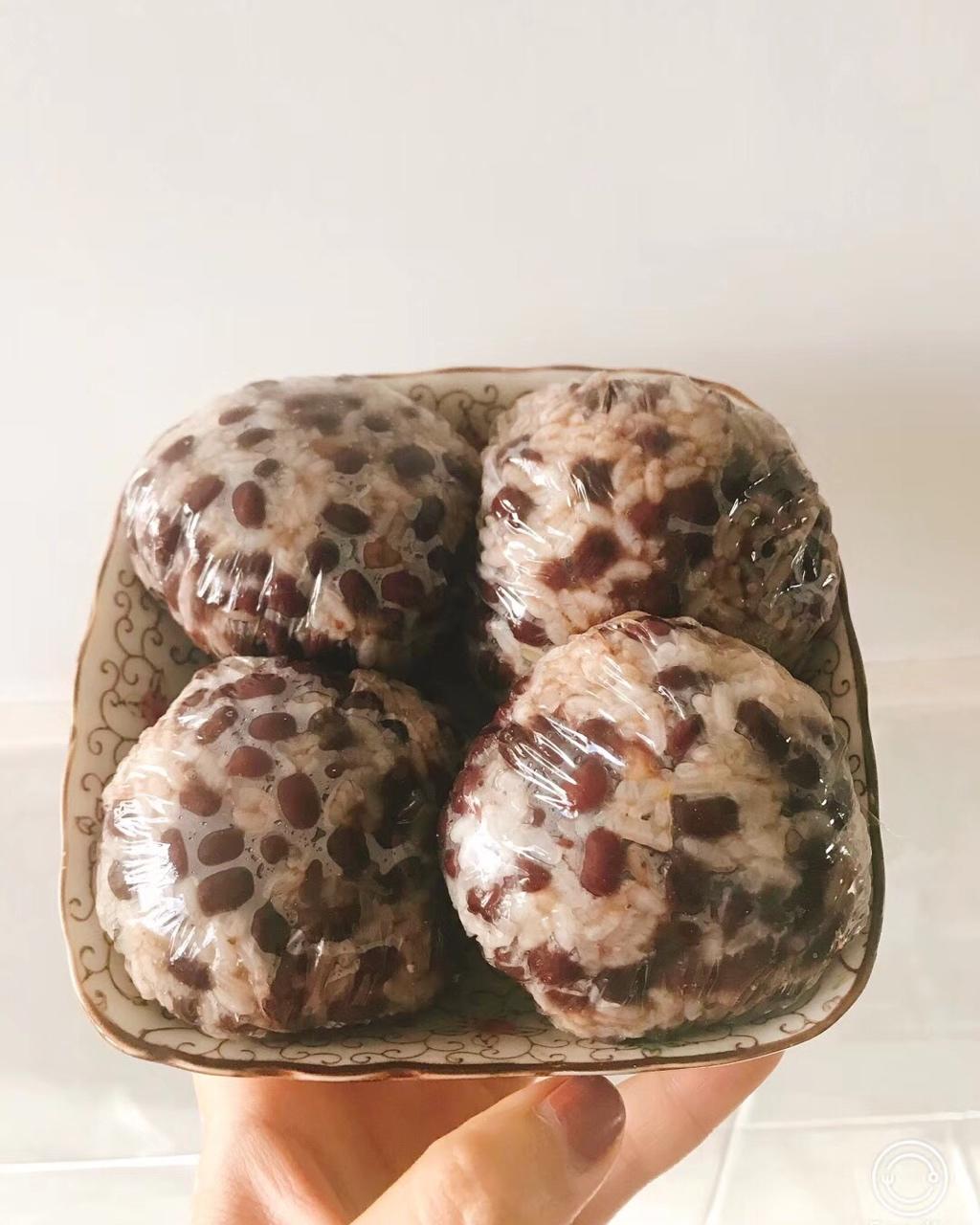 红豆糯米芝士肉松饭团