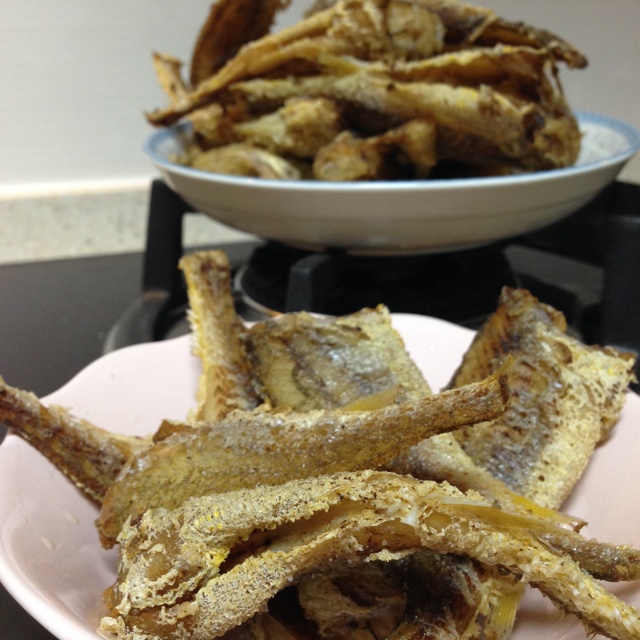 酥炸小黄花鱼