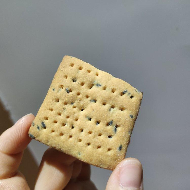 呛辣芥末小脆饼