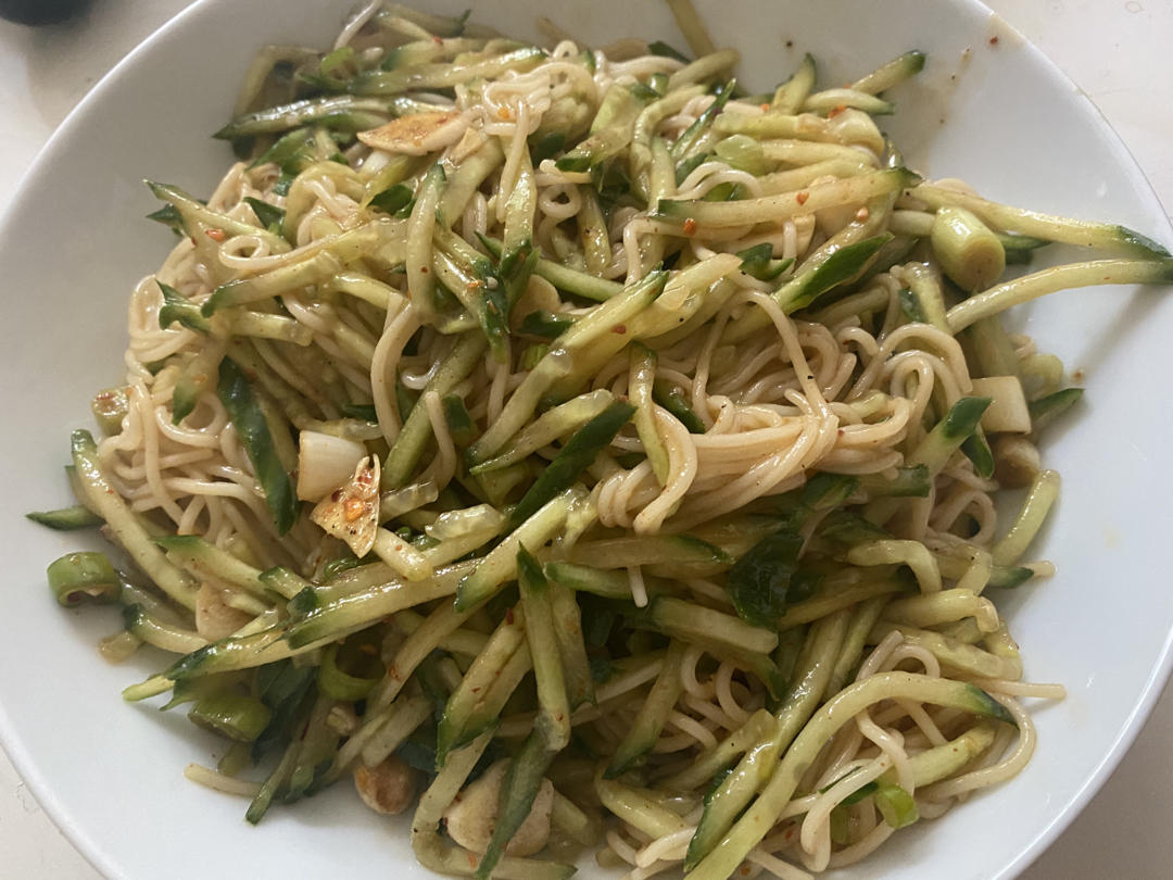 姥姥的爽口凉面！（干拌挂面）