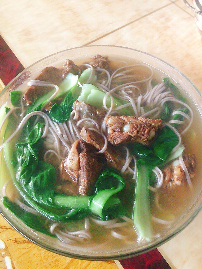 美食美刻生活做的红烧麻油排骨面