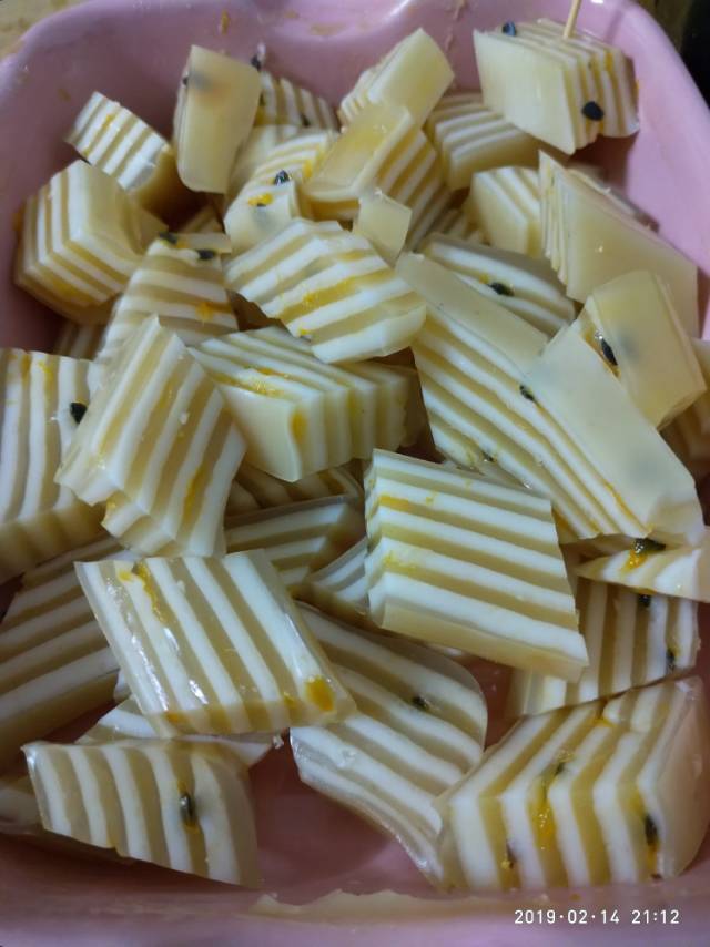 Q弹椰汁千层糕（马蹄糕）