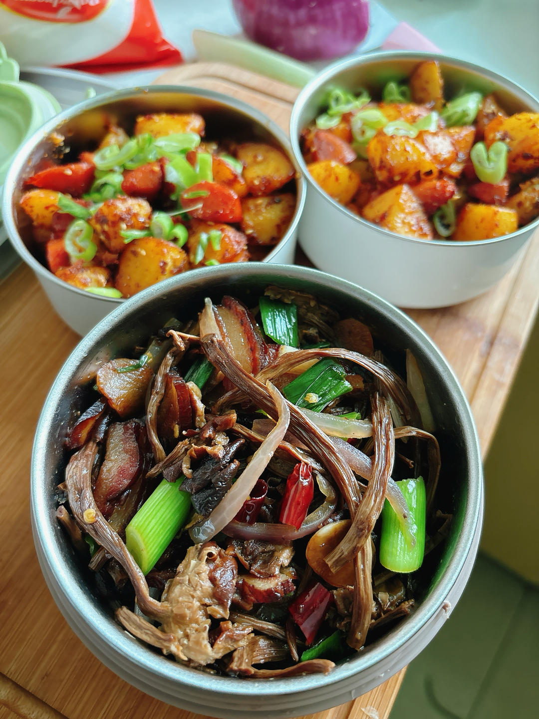 茶树菇炒腊肉