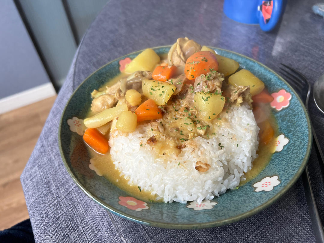 零失败日式咖喱鸡肉饭！！最正宗日本家庭做法！简单又好吃！