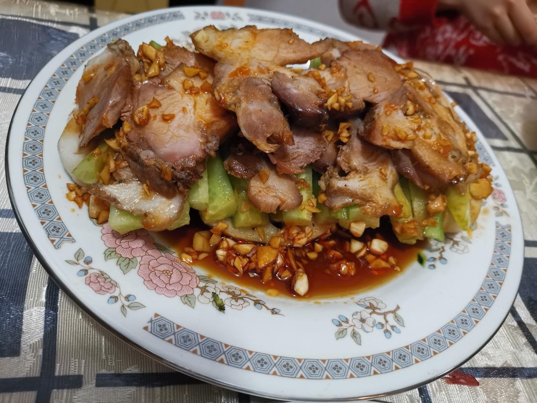 绝味川菜—蒜泥白肉๑