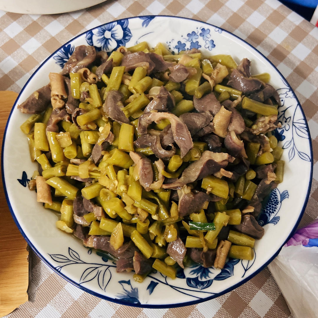 酸辣鸡杂