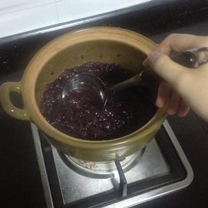 简易版黑加仑提子果酱的做法 步骤2
