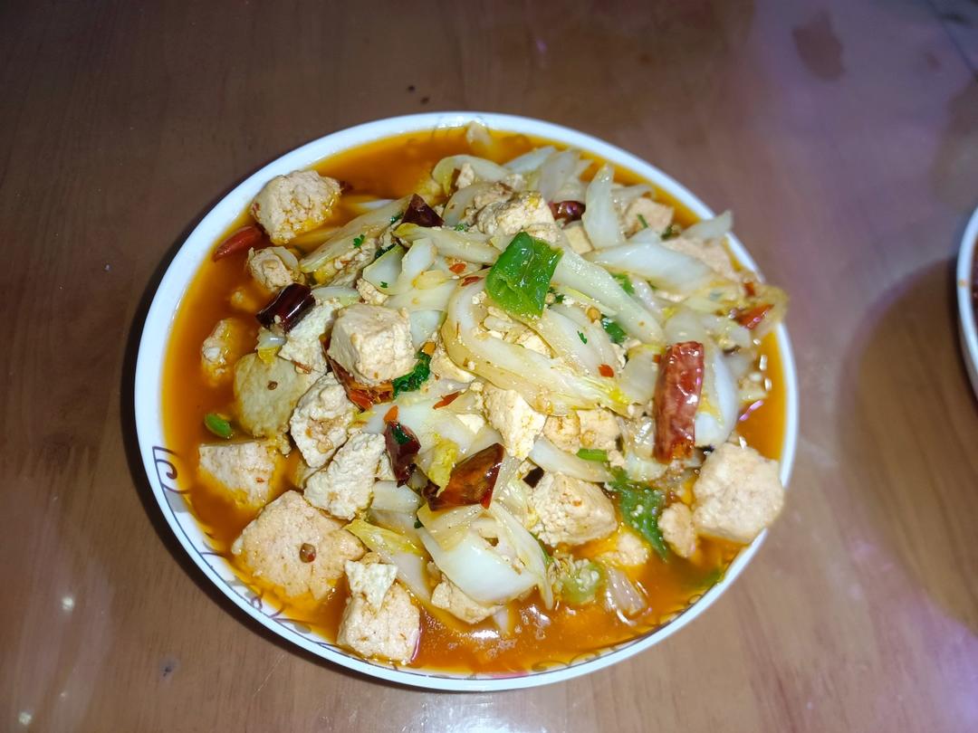 家常白菜炖豆腐（家人最爱这一口）