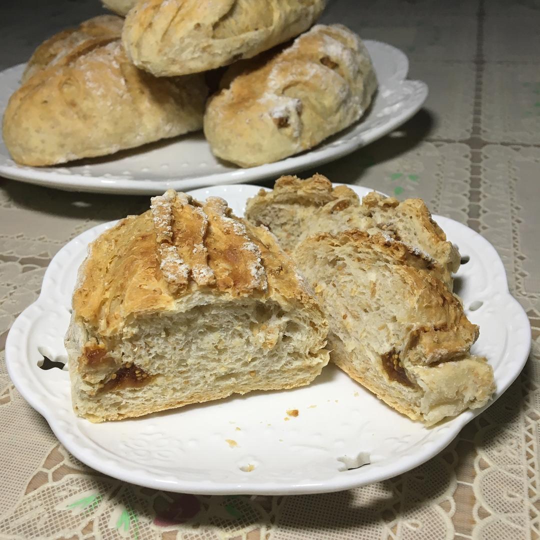 无花果全麦欧包的做法