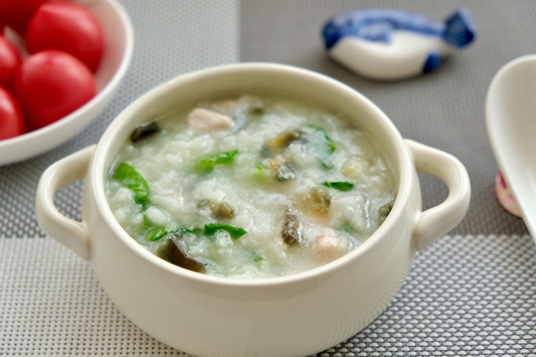 妈妈👩教我做的皮蛋瘦肉粥🥣简单快捷美味😋