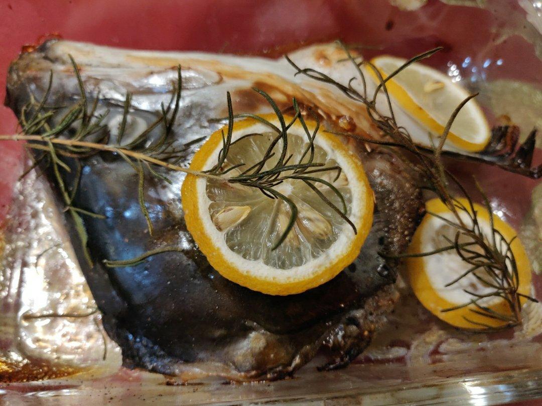 日式盐烤三文鱼头【北鼎烤箱食谱】